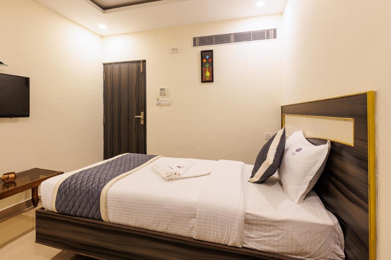 Hotel Comfort Park - Opposite Sri Ramachandra Medical College Porur Chennai Dış mekan fotoğraf
